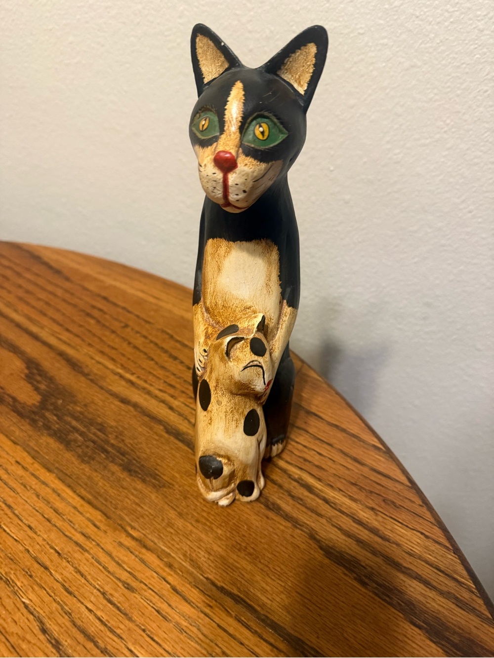 Vintage folk art wooden hand carved cat figurine art